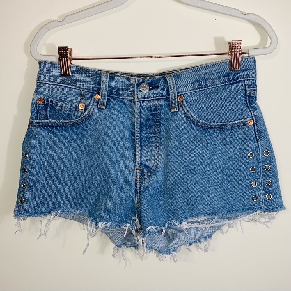 Levis 501 Distressed Buttoned High Rise Denim Shorts Grommets Coastal Cowgirl
